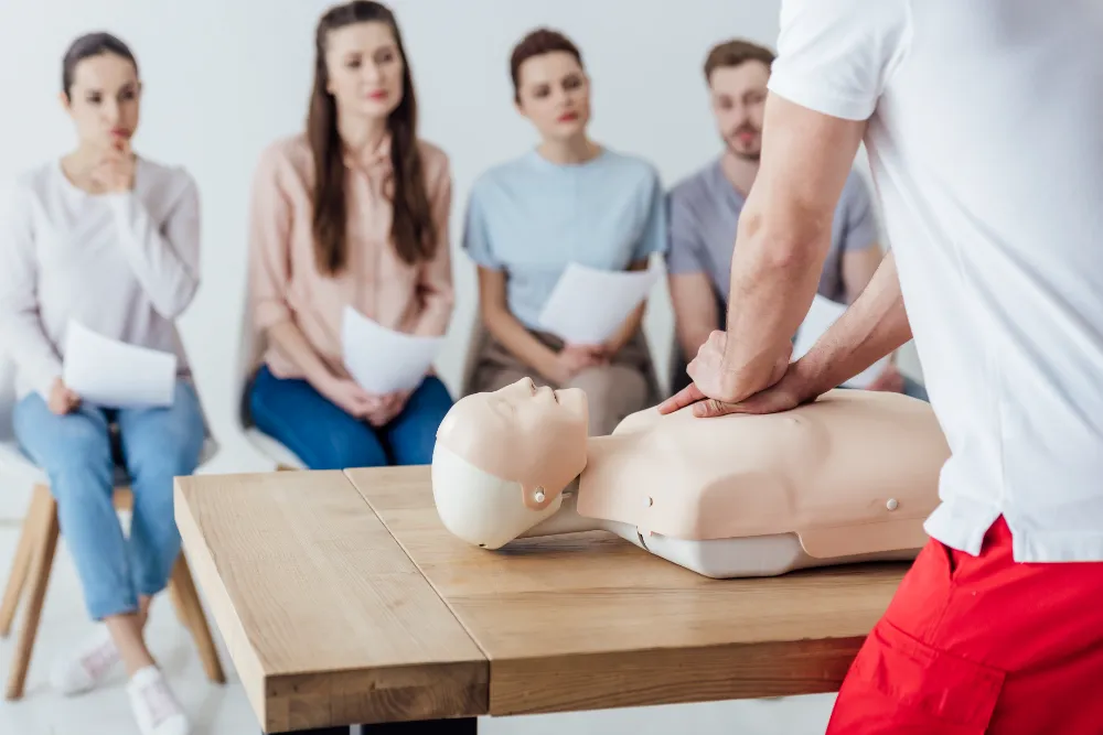 CPR-Schulung im Kurs | Erste Hilfe Neuss